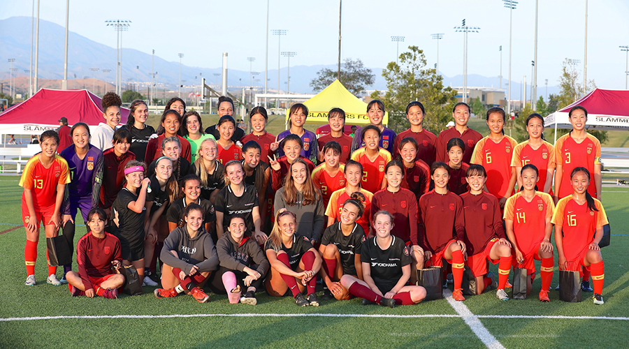 team photo Slammers G02 with CFA WNT U16 in Chula Vista